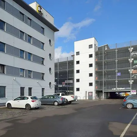 Frankfurt-hahn Airport Hotel