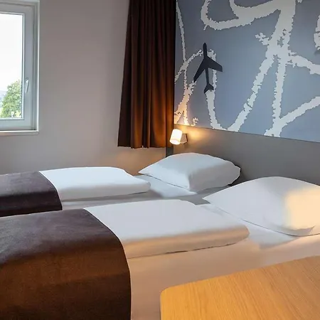 Frankfurt-hahn Airport Hotel Plein