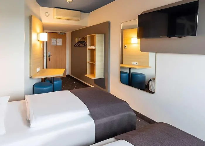 Frankfurt-hahn Airport Hotel